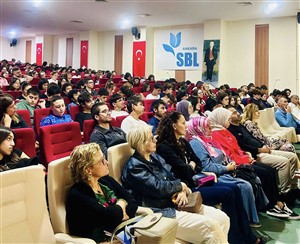 Milenyum Teknolojileri ve Meslek Tercihi konferansı yapıldı 