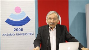 Yapay Zeka Çağında İnsan Kalmak: Geleceğin Eğitim Felsefesi başlıklı konferans gerçekleştirildi.