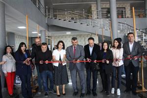 Aksaray Üniversitesi Eğitim Fakültesi Dokunsal Sergi Gösterimi Devam Ediyor