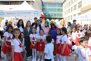 Aksaray Üniversitesi Eğitim Fakültesi’nde 23 Nisan Ulusal Egemenlik ve Çocuk Bayramı Çocuklarla birlikte Kutlandı