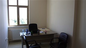Eğitim Fakültesinde Akademik Çalışma Ortamlarını Güçlendiren 12 Yeni Akademik Ofis Hizmete Sunuldu