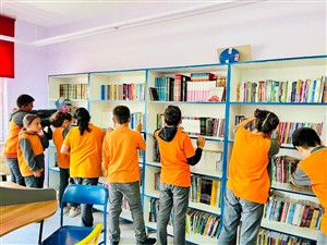 Aksaray Üniversitesi Eğitim Fakültesi Öğretim Üyesi Prof. Dr. Süleyman YILMAZ öncülüğünde ilimiz köy okullarına anlamlı katkı