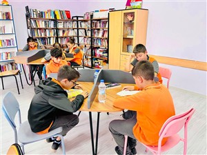 Aksaray Üniversitesi Eğitim Fakültesi Öğretim Üyesi Prof. Dr. Süleyman YILMAZ öncülüğünde ilimiz köy okullarına anlamlı katkı