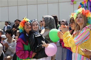 Aksaray Üniversitesi Eğitim Fakültesi’nde 23 Nisan Ulusal Egemenlik ve Çocuk Bayramı Çocuklarla birlikte Kutlandı