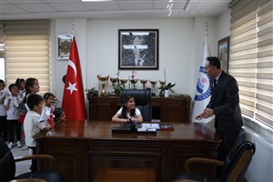 Aksaray Üniversitesi Eğitim Fakültesi’nde 23 Nisan Ulusal Egemenlik ve Çocuk Bayramı Çocuklarla birlikte Kutlandı