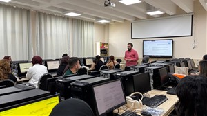 ASÜ Eğitim Fakültesinde Akıllı Tahtalar Kullanılmaya Başlandı