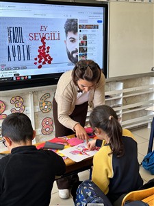 Selçuklu İlkokulu’nda Ebru Sanatı Etkinliği  Düzenlendi