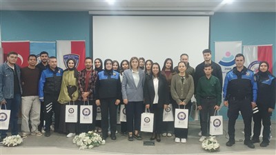 Eğitim Fakültesi ve İl Emniyet Müdürlüğü İş Birliğiyle Drama Temelli Problem Çözmeye Yönelik Sosyal Destek Projesi
